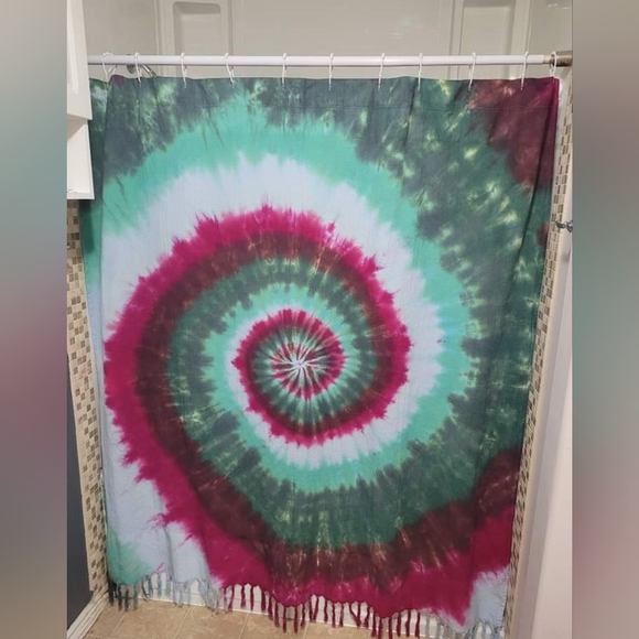 MUST SEE Hand-Dyed Tie Dye Items! - Picture 7 of 9